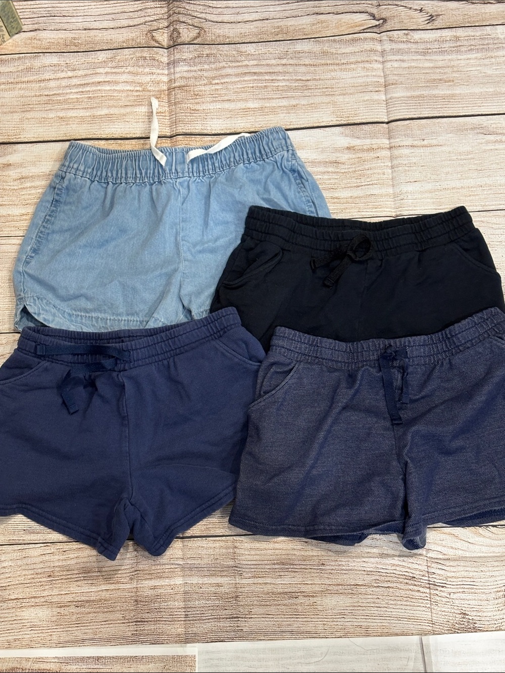 Carters girls knit shorts bundle